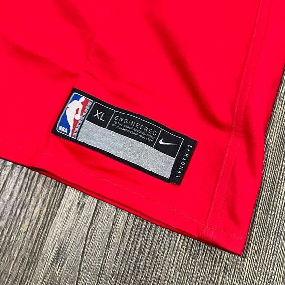NWT Nike NBA Team Player Issue Basketball Jersey Vest Reversible Red XLT - Picture 3 of 6